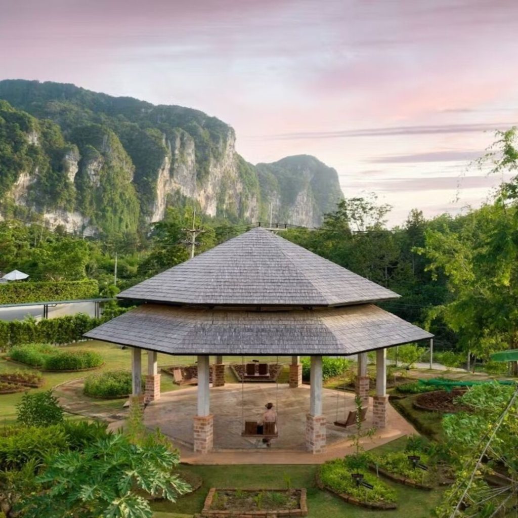 Anana Eco Resort