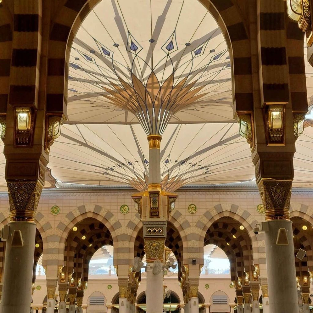 Gold Umrah Package