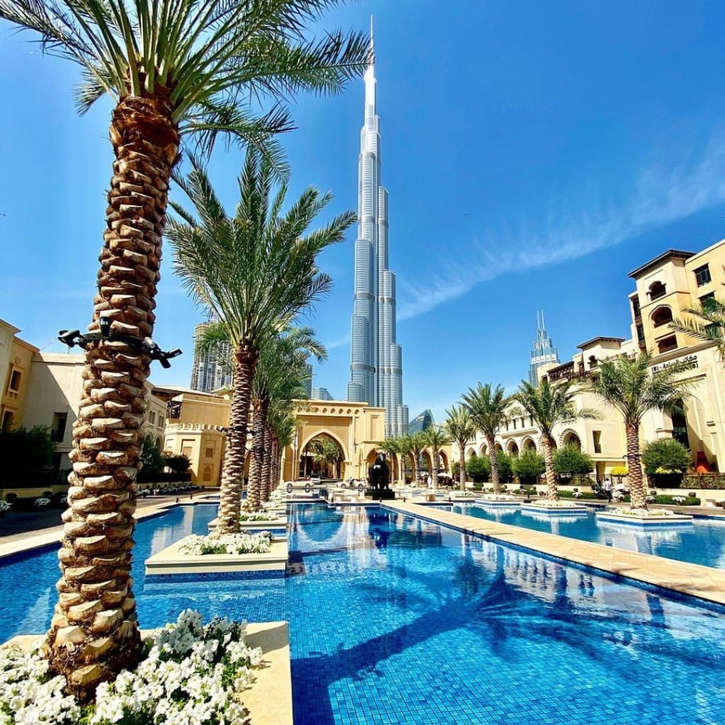 burj-khalifa-6940925_1280 (1)