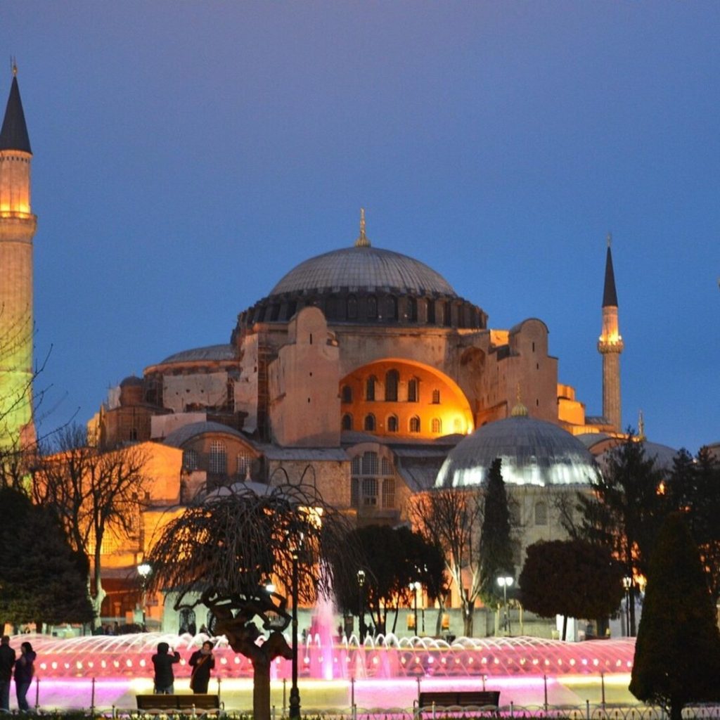 hagia-sophia-old city-square